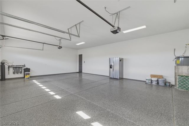 2120 Iroquois Avenue, Pahrump, NV 89048