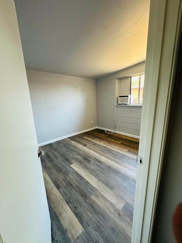 210 Plum Drive, Exeter, CA 93221