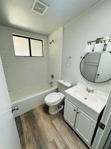 210 Plum Drive, Exeter, CA 93221