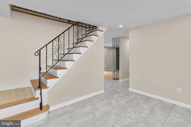 118 SQUIRREL TREE LN, Mount Laurel, NJ 08054