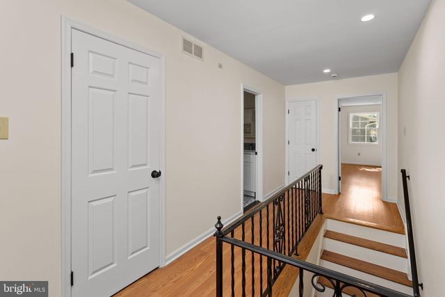 118 SQUIRREL TREE LN, Mount Laurel, NJ 08054
