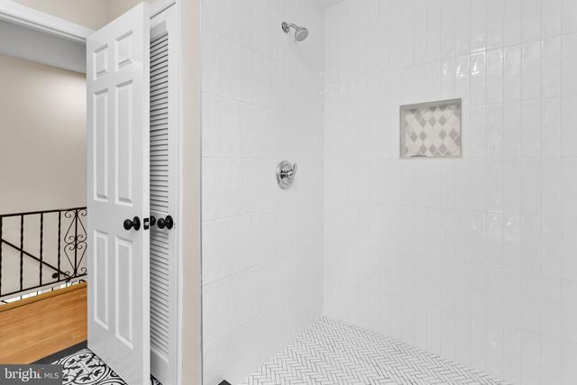 118 SQUIRREL TREE LN, Mount Laurel, NJ 08054