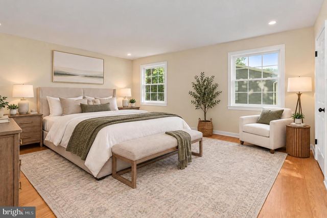 118 SQUIRREL TREE LN, Mount Laurel, NJ 08054