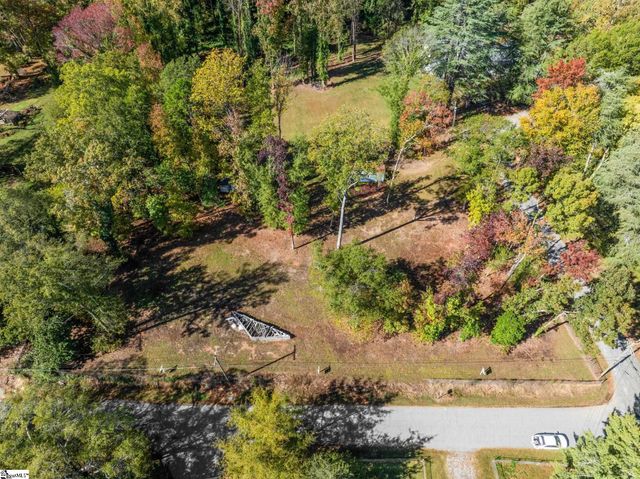 6 Nature Trail, Greenville, SC 29609