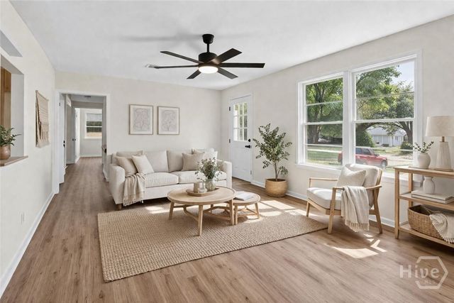 325 Bunting Drive, Savannah, GA 31404