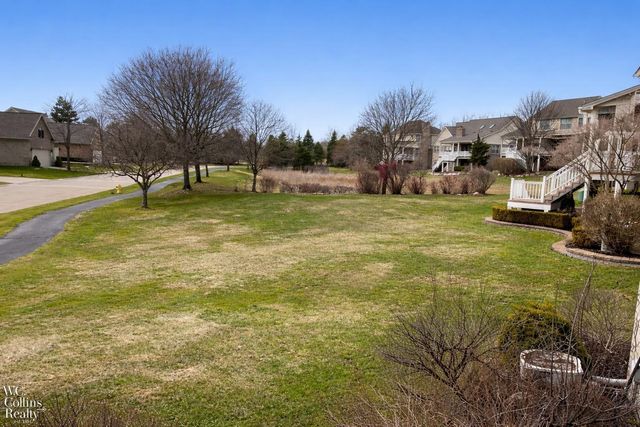 8518 Invitational Drive 42, Washington Twp, MI 48094