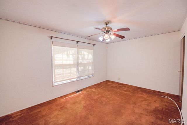 69 Club Grounds North Drive, Florissant, MO 63033