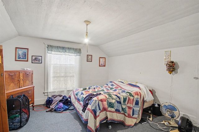 5715 Potters Road, Saranac, MI 48881