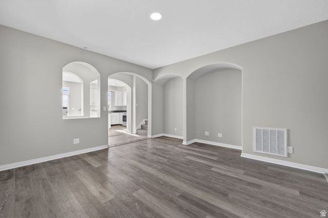 228 BIRMINGHAM LN, North Salt Lake, UT 84054