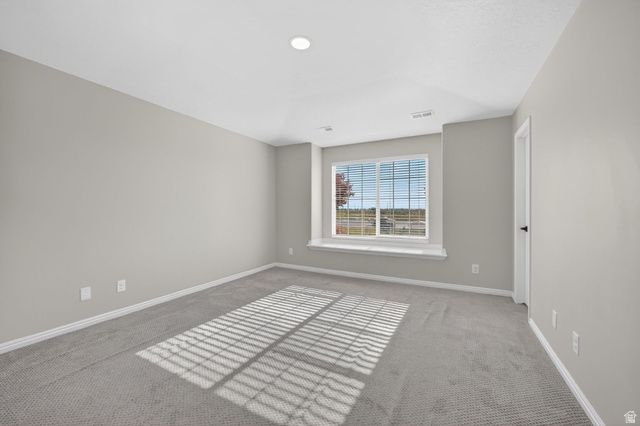 228 BIRMINGHAM LN, North Salt Lake, UT 84054