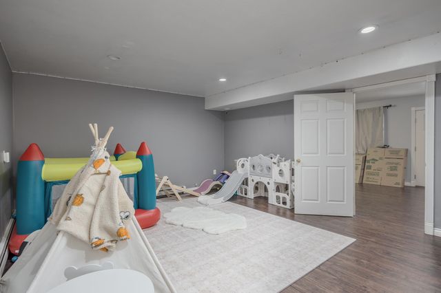 2030 MY COURT, North Pole, AK 99705