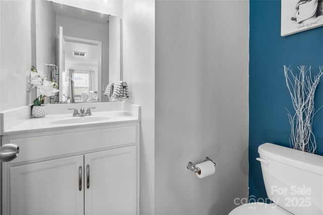 3735 Ernie Drive, Charlotte, NC 28269