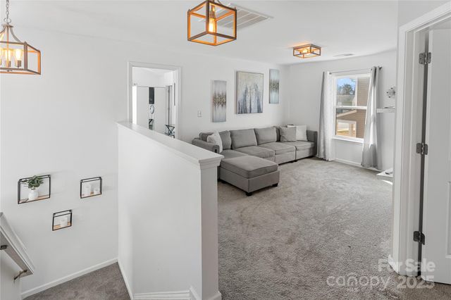 3735 Ernie Drive, Charlotte, NC 28269