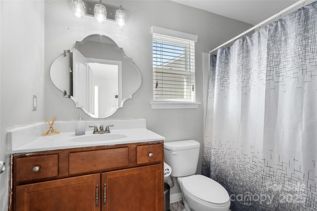 3735 Ernie Drive, Charlotte, NC 28269