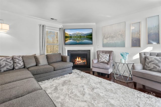 3735 Ernie Drive, Charlotte, NC 28269