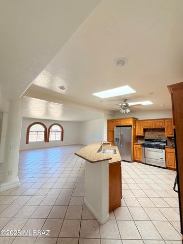 4024 E Santa Barbara Avenue, Tucson, AZ 85711