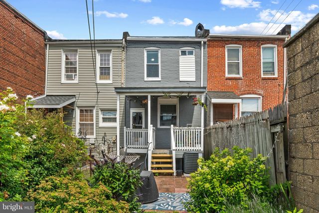 4 N EAST AVE, Baltimore, MD 21224