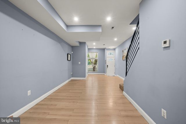 4 N EAST AVE, Baltimore, MD 21224