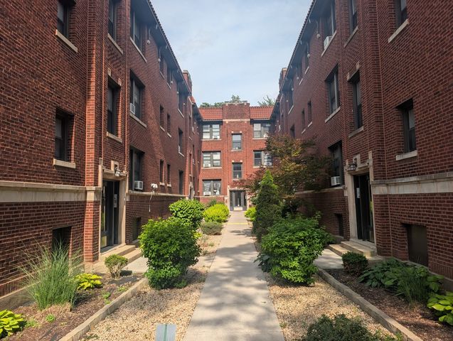 2641 N Spaulding Avenue 3W, Chicago, IL 60647