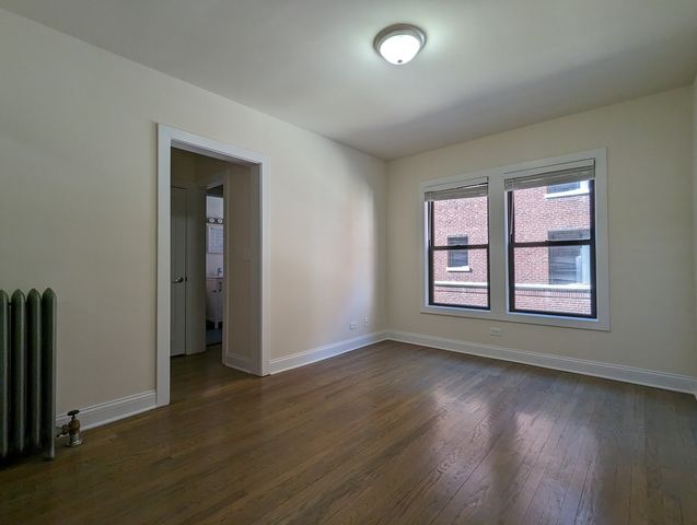 2641 N Spaulding Avenue 3W, Chicago, IL 60647