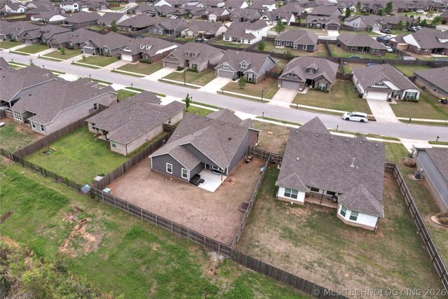 9417 E 131st Place S, Bixby, OK 74008