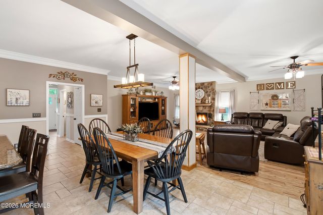 19 Goldfinch Road, Jackson, NJ 08527