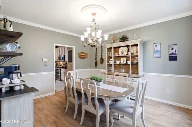 19 Goldfinch Road, Jackson, NJ 08527