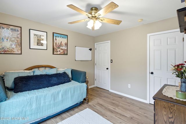 19 Goldfinch Road, Jackson, NJ 08527