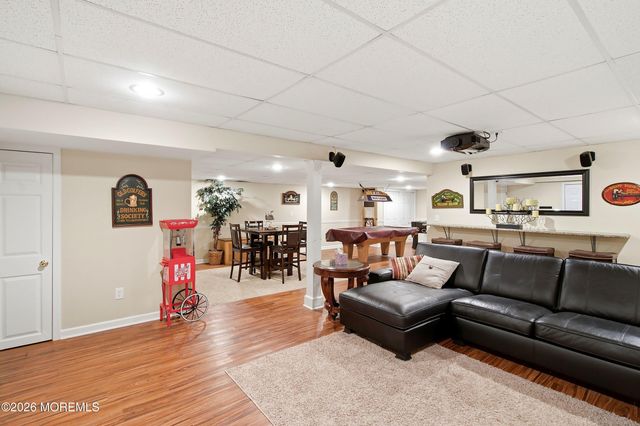 19 Goldfinch Road, Jackson, NJ 08527