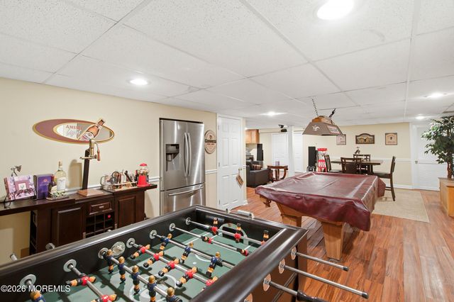 19 Goldfinch Road, Jackson, NJ 08527