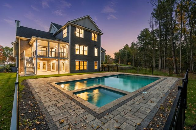 71 Shipwright Way, Newington, NH 03801