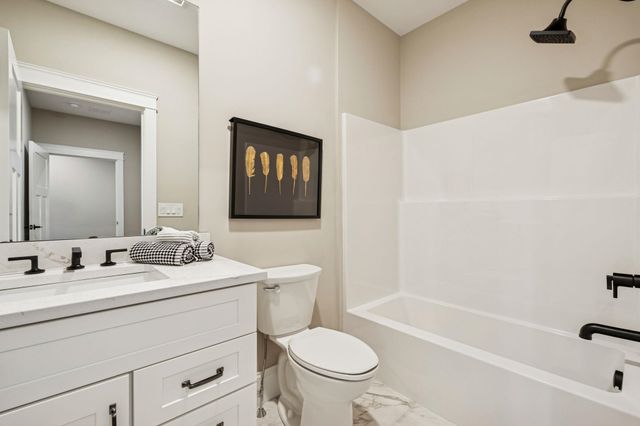 71 Shipwright Way, Newington, NH 03801