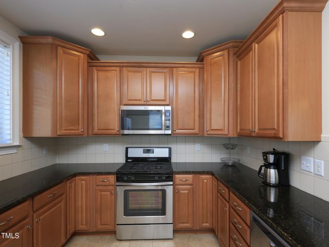 10529 Sablewood Drive 116, Raleigh, NC 27617