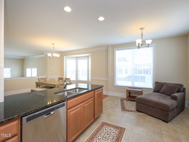 10529 Sablewood Drive 116, Raleigh, NC 27617