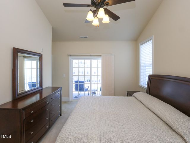 10529 Sablewood Drive 116, Raleigh, NC 27617