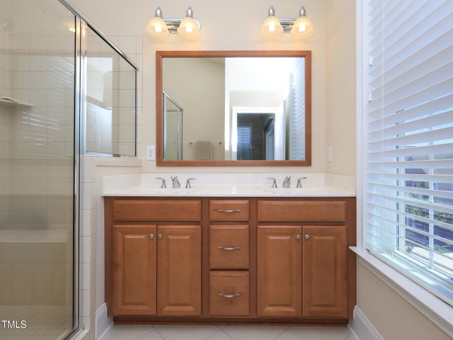 10529 Sablewood Drive 116, Raleigh, NC 27617