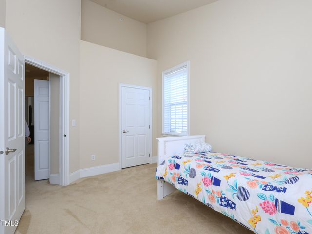 10529 Sablewood Drive 116, Raleigh, NC 27617