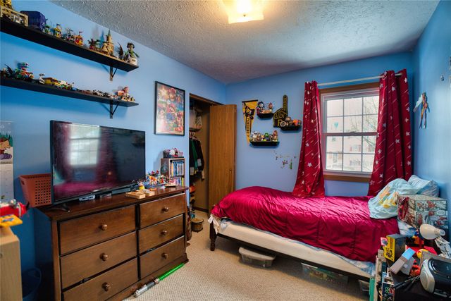 4911 AMY Avenue, Erie, PA 16504