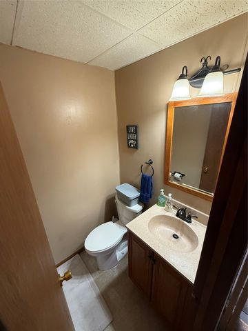 4911 AMY Avenue, Erie, PA 16504