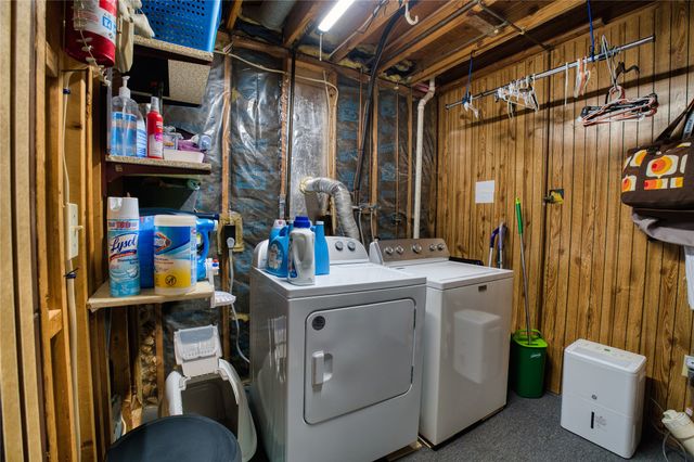 4911 AMY Avenue, Erie, PA 16504