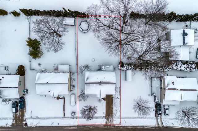 4911 AMY Avenue, Erie, PA 16504