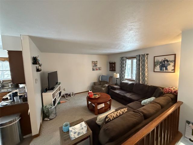 4911 AMY Avenue, Erie, PA 16504