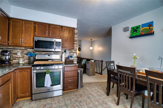 4911 AMY Avenue, Erie, PA 16504