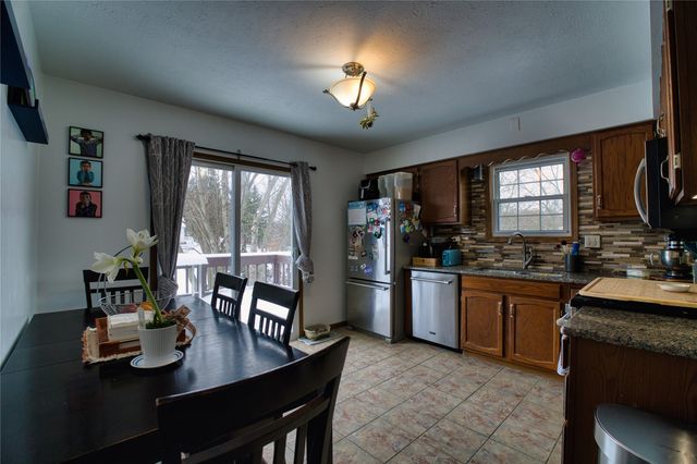 4911 AMY Avenue, Erie, PA 16504