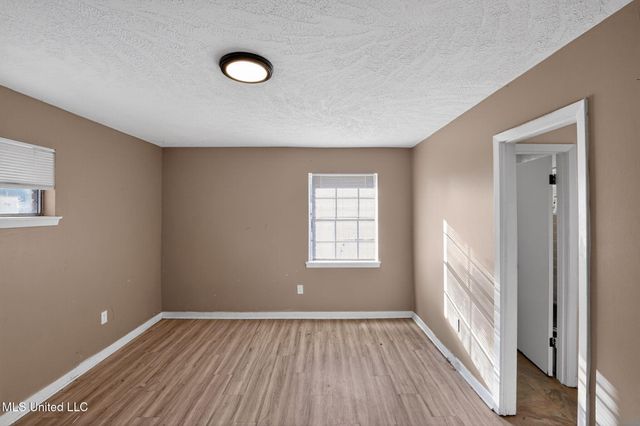 6607 Franklin D Roosevelt Drive, Jackson, MS 39213