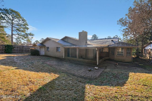 6607 Franklin D Roosevelt Drive, Jackson, MS 39213