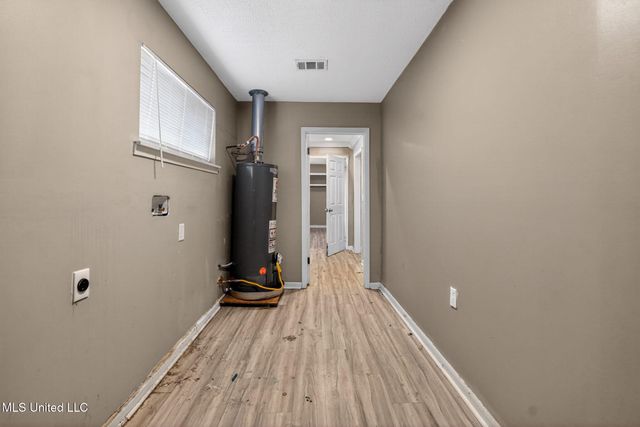 6607 Franklin D Roosevelt Drive, Jackson, MS 39213