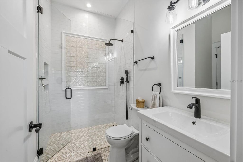Image 29 of property listing at 306 E EMMA STREET, Tampa, FL 33603
