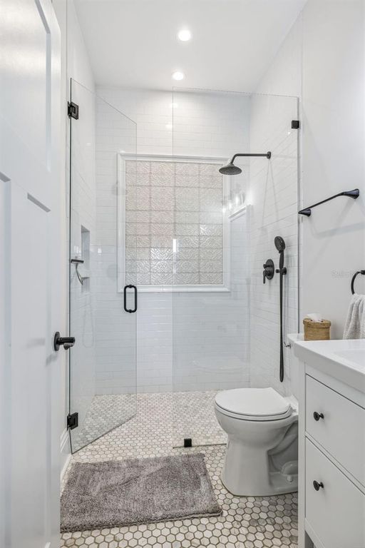 Image 30 of property listing at 306 E EMMA STREET, Tampa, FL 33603