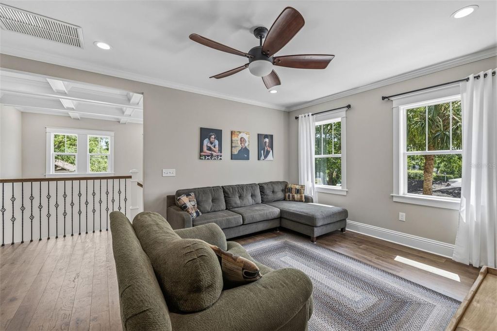 Image 34 of property listing at 306 E EMMA STREET, Tampa, FL 33603